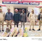 देवरिया :: बोरी में कापर तार व तीन बोरी में विद्युत सम्बन्धित एल्मुनियम व लोहा के साथ 02 चोरों को किया गिरफ्तार