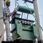 देवरिया :: ग्रामीणों की सुने कृषि मंत्री, ट्रांसफार्मर की क्षमता वृद्धि को आगे बढ़ाया